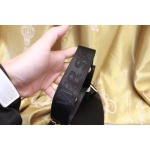 2025年9月5日入荷新作Versace /人気/本革/バッグ 人気 おすすめ 父の日 誕生日/ギフト プレゼント 結婚式男友達の誕生日プレゼント