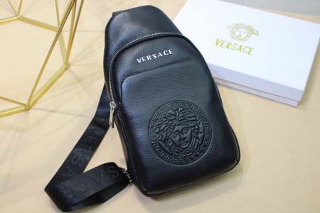 2025年9月5日入荷新作Versace /人気/本革/バッ...