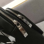 2025年9月5日入荷新作Gucci/人気/本革/バッグ 人気 おすすめ 父の日 誕生日/ギフト プレゼント 結婚式男友達の誕生日プレゼント