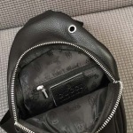 2025年9月5日入荷新作Gucci/人気/本革/バッグ 人気 おすすめ 父の日 誕生日/ギフト プレゼント 結婚式男友達の誕生日プレゼント