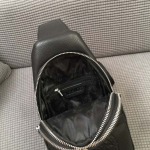 2025年9月5日入荷新作Versace/人気/本革/バッグ 人気 おすすめ 父の日 誕生日/ギフト プレゼント 結婚式男友達の誕生日プレゼント