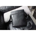 2025年9月5日入荷新作Gucci/人気/本革/バッグ 人気 おすすめ 父の日 誕生日/ギフト プレゼント 結婚式男友達の誕生日プレゼント