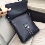 2025年9月5日入荷新作Prada/人気/本革/バッグ 人気 おすすめ 父の日 誕生日/ギフト プレゼント 結婚式男友達の誕生日プレゼント