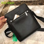 2025年9月5日入荷新作Prada/人気/本革/バッグ 人気 おすすめ 父の日 誕生日/ギフト プレゼント 結婚式男友達の誕生日プレゼント