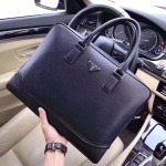 2025年9月5日入荷新作Prada/人気/本革/バッグ 人気 おすすめ 父の日 誕生日/ギフト プレゼント 結婚式男友達の誕生日プレゼント