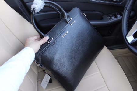 2025年9月5日入荷新作Prada/人気/本革/バッグ 人...