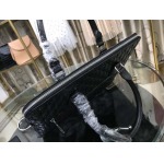 2025年9月5日入荷新作Gucci/人気/本革/バッグ 人気 おすすめ 父の日 誕生日/ギフト プレゼント 結婚式男友達の誕生日プレゼント