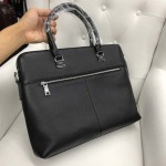 2025年9月5日入荷新作Prada/人気/本革/バッグ 人気 おすすめ 父の日 誕生日/ギフト プレゼント 結婚式男友達の誕生日プレゼント