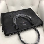 2025年9月5日入荷新作Prada/人気/本革/バッグ 人気 おすすめ 父の日 誕生日/ギフト プレゼント 結婚式男友達の誕生日プレゼント