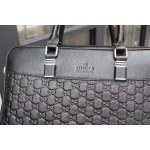 2025年9月5日入荷新作Gucci/人気/本革/バッグ 人気 おすすめ 父の日 誕生日/ギフト プレゼント 結婚式男友達の誕生日プレゼント