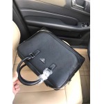 2025年9月5日入荷新作Prada/人気/本革/バッグ 人気 おすすめ 父の日 誕生日/ギフト プレゼント 結婚式男友達の誕生日プレゼント