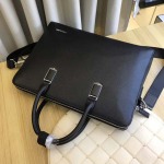 2025年9月5日入荷新作Prada/人気/本革/バッグ 人気 おすすめ 父の日 誕生日/ギフト プレゼント 結婚式男友達の誕生日プレゼント