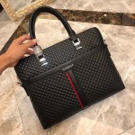 2025年9月5日入荷新作Gucci/人気/本革/バッグ 人気 おすすめ 父の日 誕生日/ギフト プレゼント 結婚式男友達の誕生日プレゼント