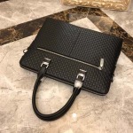 2025年9月5日入荷新作Gucci/人気/本革/バッグ 人気 おすすめ 父の日 誕生日/ギフト プレゼント 結婚式男友達の誕生日プレゼント