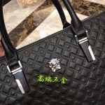 2025年9月5日入荷新作Gucci/人気/本革/バッグ 人気 おすすめ 父の日 誕生日/ギフト プレゼント 結婚式男友達の誕生日プレゼント