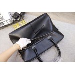 2025年9月5日入荷新作Prada/人気/本革/バッグ 人気 おすすめ 父の日 誕生日/ギフト プレゼント 結婚式男友達の誕生日プレゼント