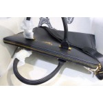 2025年9月5日入荷新作Prada/人気/本革/バッグ 人気 おすすめ 父の日 誕生日/ギフト プレゼント 結婚式男友達の誕生日プレゼント