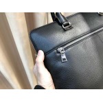 2025年9月5日入荷新作Prada/人気/本革/バッグ 人気 おすすめ 父の日 誕生日/ギフト プレゼント 結婚式男友達の誕生日プレゼント
