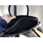 2025年9月5日入荷新作Burberry/人気/本革/バッグ 人気 おすすめ 父の日 誕生日/ギフト プレゼント 結婚式男友達の誕生日プレゼント