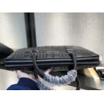 2025年9月5日入荷新作Burberry/人気/本革/バッグ 人気 おすすめ 父の日 誕生日/ギフト プレゼント 結婚式男友達の誕生日プレゼント