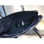 2025年9月5日入荷新作Gucci/人気/本革/バッグ 人気 おすすめ 父の日 誕生日/ギフト プレゼント 結婚式男友達の誕生日プレゼント