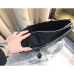 2025年9月5日入荷新作Louis Vuitton/人気/本革/バッグ 人気 おすすめ 父の日 誕生日/ギフト プレゼント 結婚式男友達の誕生日プレゼント