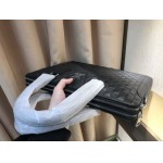 2025年9月5日入荷新作Louis Vuitton/人気/本革/バッグ 人気 おすすめ 父の日 誕生日/ギフト プレゼント 結婚式男友達の誕生日プレゼント