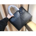 2025年9月5日入荷新作Versace /人気/本革/バッグ 人気 おすすめ 父の日 誕生日/ギフト プレゼント 結婚式男友達の誕生日プレゼント