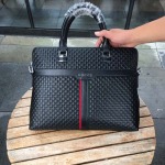 2025年9月5日入荷新作Gucci/人気/本革/バッグ 人気 おすすめ 父の日 誕生日/ギフト プレゼント 結婚式男友達の誕生日プレゼント