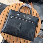 2025年9月5日入荷新作Prada/人気/本革/バッグ 人気 おすすめ 父の日 誕生日/ギフト プレゼント 結婚式男友達の誕生日プレゼント