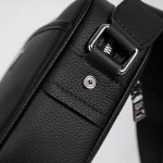 2025年9月5日入荷新作Prada/人気/本革/バッグ 人気 おすすめ 父の日 誕生日/ギフト プレゼント 結婚式男友達の誕生日プレゼント