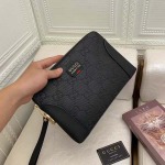 2025年9月5日入荷新作Gucci /人気/本革/バッグ 人気 おすすめ 父の日 誕生日/ギフト プレゼント 結婚式男友達の誕生日プレゼント