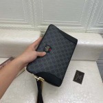 2025年9月5日入荷新作Gucci/人気/本革/バッグ 人気 おすすめ 父の日 誕生日/ギフト プレゼント 結婚式男友達の誕生日プレゼント