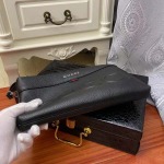 2025年9月5日入荷新作Gucci/人気/本革/バッグ 人気 おすすめ 父の日 誕生日/ギフト プレゼント 結婚式男友達の誕生日プレゼント