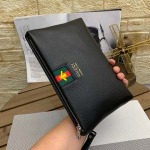 2025年9月5日入荷新作Gucci/人気/本革/バッグ 人気 おすすめ 父の日 誕生日/ギフト プレゼント 結婚式男友達の誕生日プレゼント