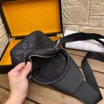 2025年9月5日入荷新作Louis Vuitton/人気/本革/バッグ 人気 おすすめ 父の日 誕生日/ギフト プレゼント 結婚式男友達の誕生日プレゼント