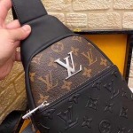2025年9月5日入荷新作Louis Vuitton/人気/本革/バッグ 人気 おすすめ 父の日 誕生日/ギフト プレゼント 結婚式男友達の誕生日プレゼント