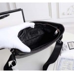 2025年9月8日入荷新作Gucci/人気/本革/バッグ 人気 おすすめ 父の日 誕生日/ギフト プレゼント 結婚式男友達の誕生日プレゼント