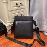 2025年9月8日入荷新作Gucci/人気/本革/バッグ 人気 おすすめ 父の日 誕生日/ギフト プレゼント 結婚式男友達の誕生日プレゼント