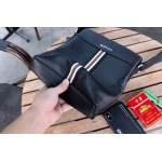 2025年9月8日入荷新作Gucci/人気/本革/バッグ 人気 おすすめ 父の日 誕生日/ギフト プレゼント 結婚式男友達の誕生日プレゼント