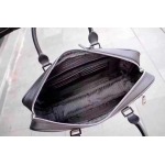 2025年9月8日入荷新作Prada/人気/本革/バッグ 人気 おすすめ 父の日 誕生日/ギフト プレゼント 結婚式男友達の誕生日プレゼント