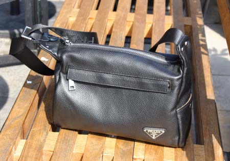 2025年9月8日入荷新作Prada/人気/本革/バッグ 人...