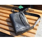 2025年9月8日入荷新作Prada/人気/本革/バッグ 人気 おすすめ 父の日 誕生日/ギフト プレゼント 結婚式男友達の誕生日プレゼント