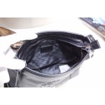 2025年9月8日入荷新作VERSACE /人気/本革/バッグ 人気 おすすめ 父の日 誕生日/ギフト プレゼント 結婚式男友達の誕生日プレゼント