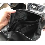 2025年9月8日入荷新作Gucci/人気/本革/バッグ 人気 おすすめ 父の日 誕生日/ギフト プレゼント 結婚式男友達の誕生日プレゼント