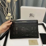 2025年9月8日入荷新作Burberry/人気/本革/バッグ 人気 おすすめ 父の日 誕生日/ギフト プレゼント 結婚式男友達の誕生日プレゼント