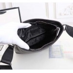 2025年9月8日入荷新作Gucci/人気/本革/バッグ 人気 おすすめ 父の日 誕生日/ギフト プレゼント 結婚式男友達の誕生日プレゼント