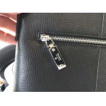 2025年9月8日入荷新作Gucci/人気/本革/バッグ 人気 おすすめ 父の日 誕生日/ギフト プレゼント 結婚式男友達の誕生日プレゼント