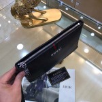 2025年9月8日入荷新作Gucci/人気/本革/バッグ 人気 おすすめ 父の日 誕生日/ギフト プレゼント 結婚式男友達の誕生日プレゼント