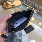 2025年9月8日入荷新作Gucci/人気/本革/バッグ 人気 おすすめ 父の日 誕生日/ギフト プレゼント 結婚式男友達の誕生日プレゼント